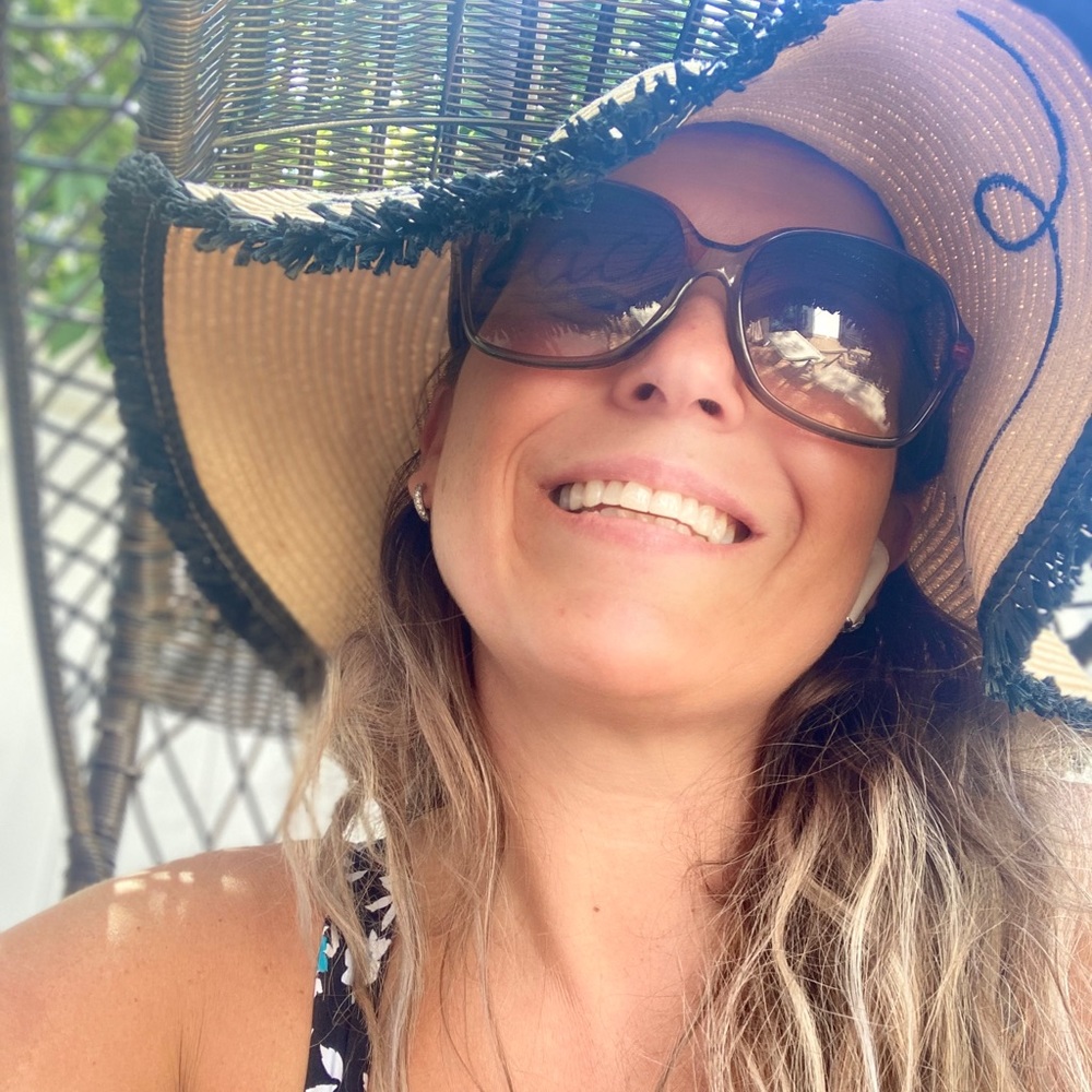 Meet your Posher, Michele